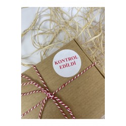 Iyi Günlerde Kullanınız 40 Mm Beyaz-siyah Yazılı Yuvarlak Kalpli Sticker Etiket 120 Adet Iyi Günlerde Kullanınız 40 Mm Beyaz-siyah Yazılı Yuvarlak Kalpli Sticker Etiket 120 Adet
