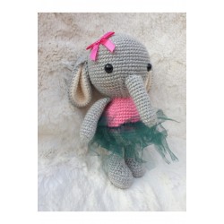 Gri Elbiseli Amigurumi  Fil 24 cm Gri Elbiseli Amigurumi  Fil 24 cm