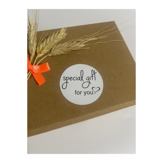 Special Gift For You Kalpli Siyah Yazılı Yuvarlak Yapışkanlı Etiket 4x4 cm 120 adet Special Gift For You Kalpli Siyah Yazılı Yuvarlak Yapışkanlı Etiket 4x4 cm 120 adet